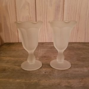 Frosted icecream sundae dishes